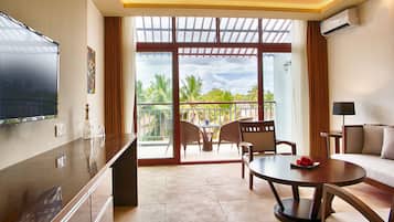 Junior Suite, 1 Bedroom, Garden View | View from room