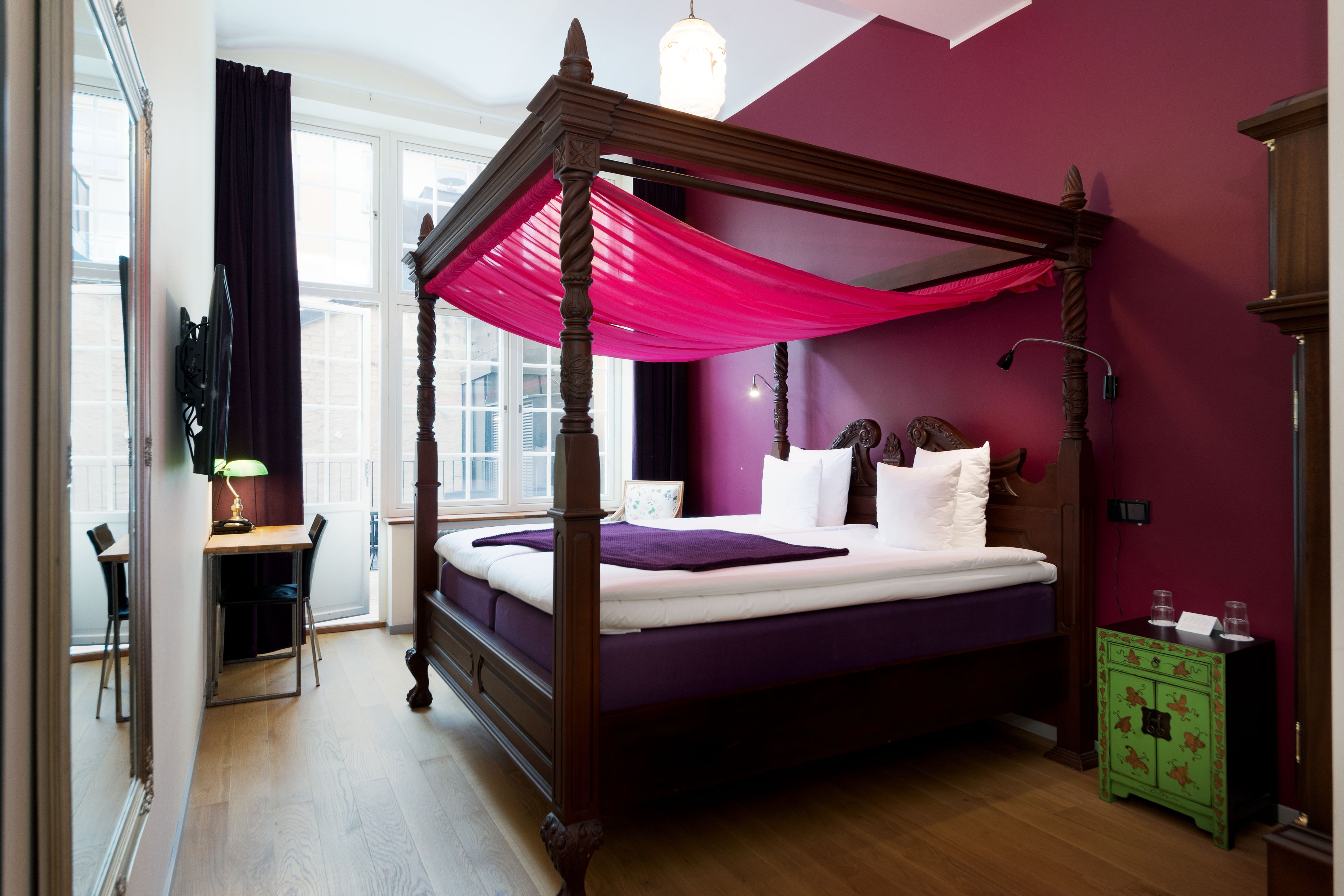 superior double room | individually decorated, individually furnished, desk, free wifi