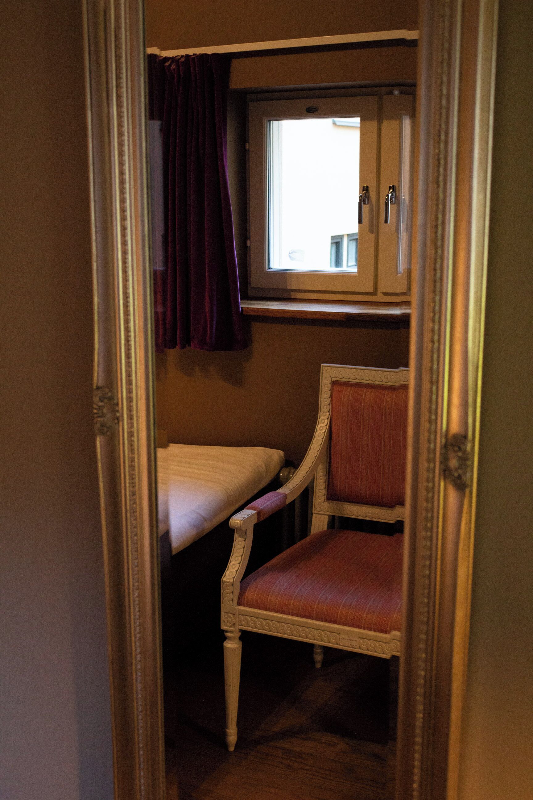 standard single room | individually decorated, individually furnished, desk, free wifi