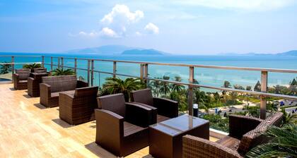 Gem Hotel