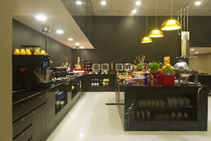 Buffet - Keys Select by Lemon Tree Hotels, Visakhapatnam (Visakhapatnam)