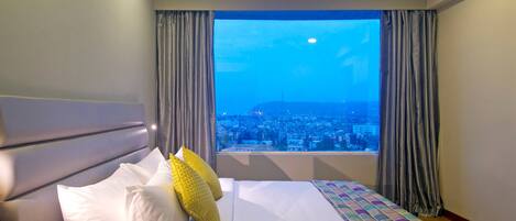 Keys Indulge room | Premium bedding, minibar, in-room safe, individually furnished