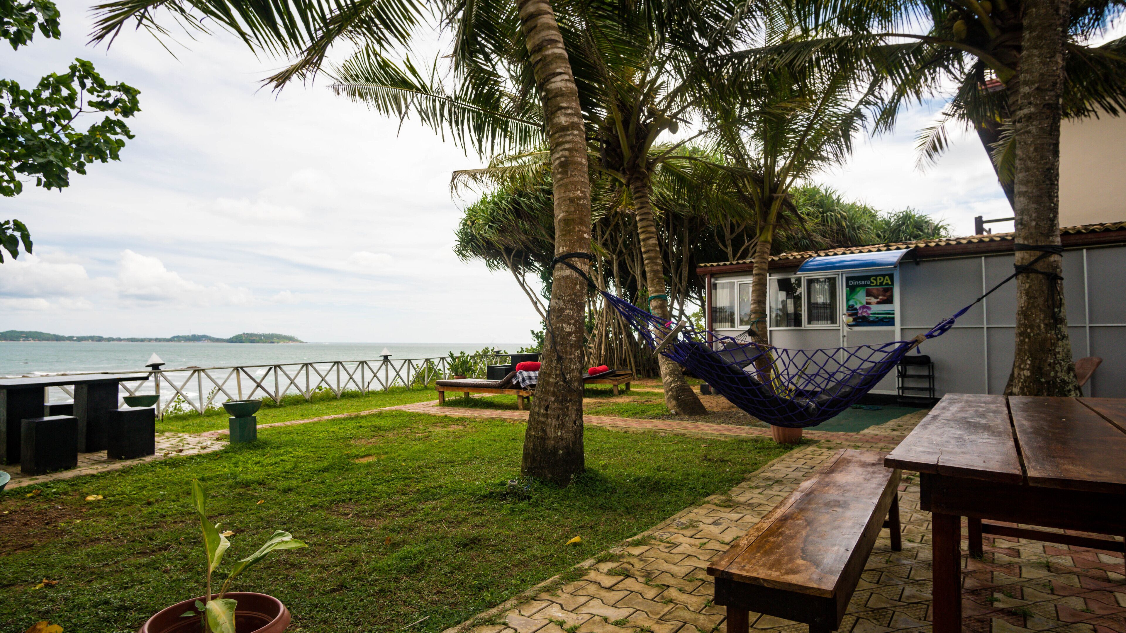 ベーシック ダブルルーム | リビング エリア