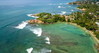 Dinsara Pearl Villa