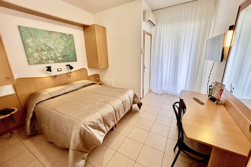 Double or Twin Room, 1 Double or 2 Twin Beds | Minibar, desk, free WiFi, bed sheets