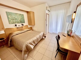 Double or Twin Room, 1 Double or 2 Twin Beds | Minibar, desk, free WiFi, bed sheets