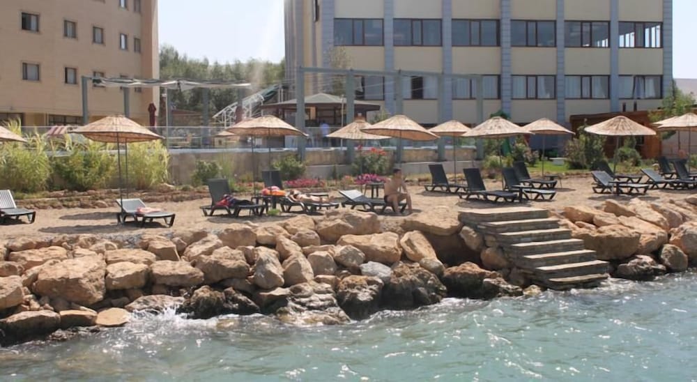 Şahmaran Resort Hotel image