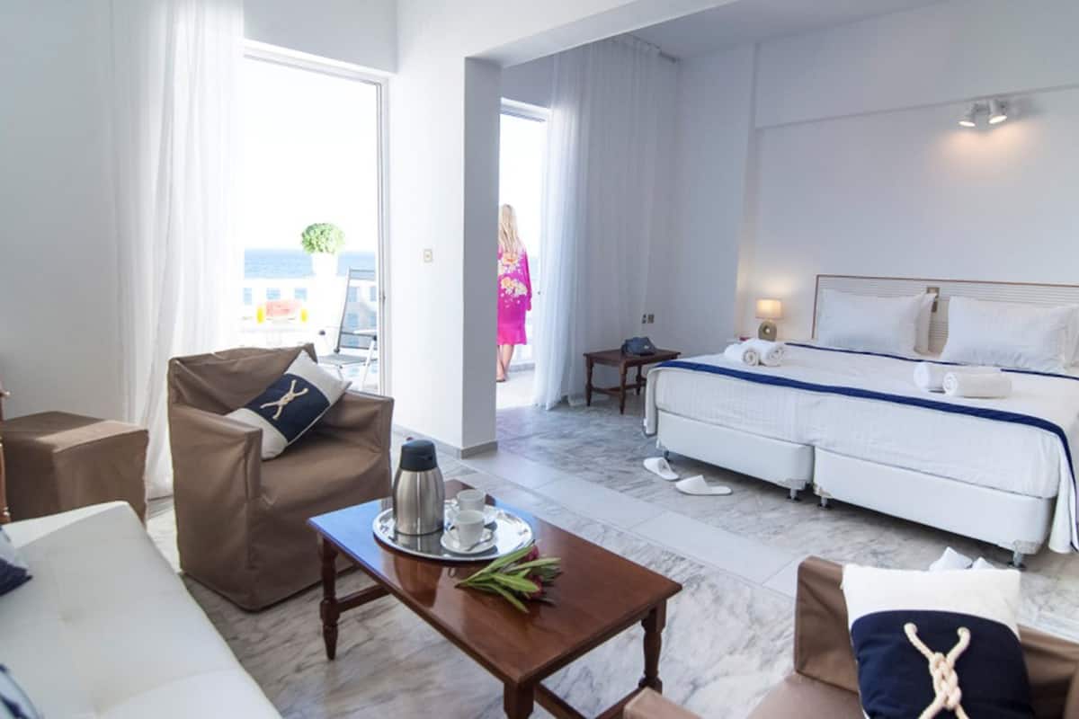 In-room safe, iron/ironing board, free cribs/infant beds, free WiFi
