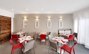 Petit déjeuner buffet compris tous les jours