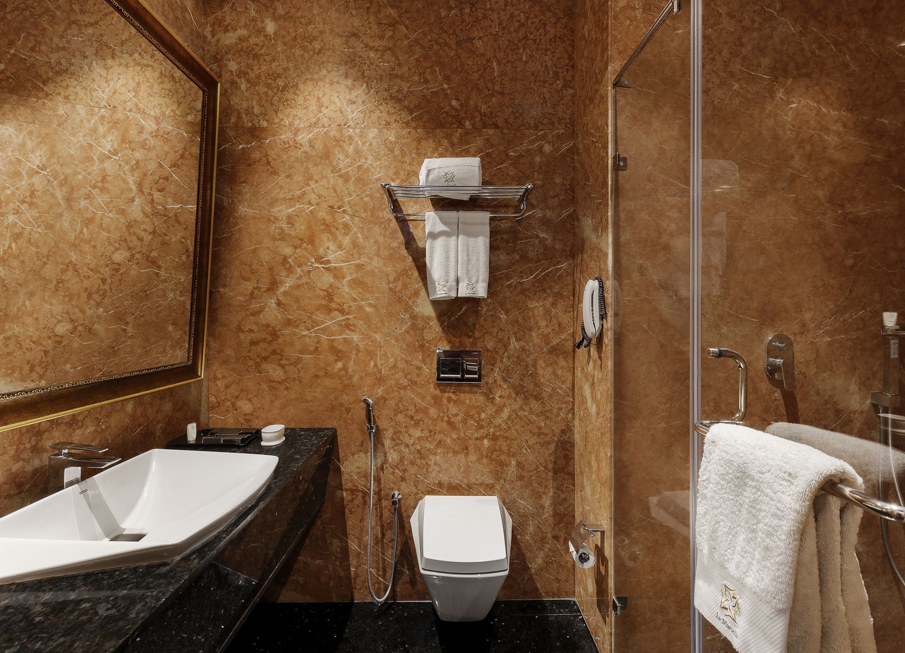 separate bathtub and shower, deep-soaking bathtub, rainfall showerhead