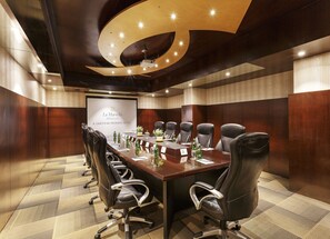 Meeting facility - La Marvella, Bengaluru (Bengaluru)