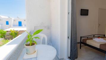 Standard Double Room | Balcony