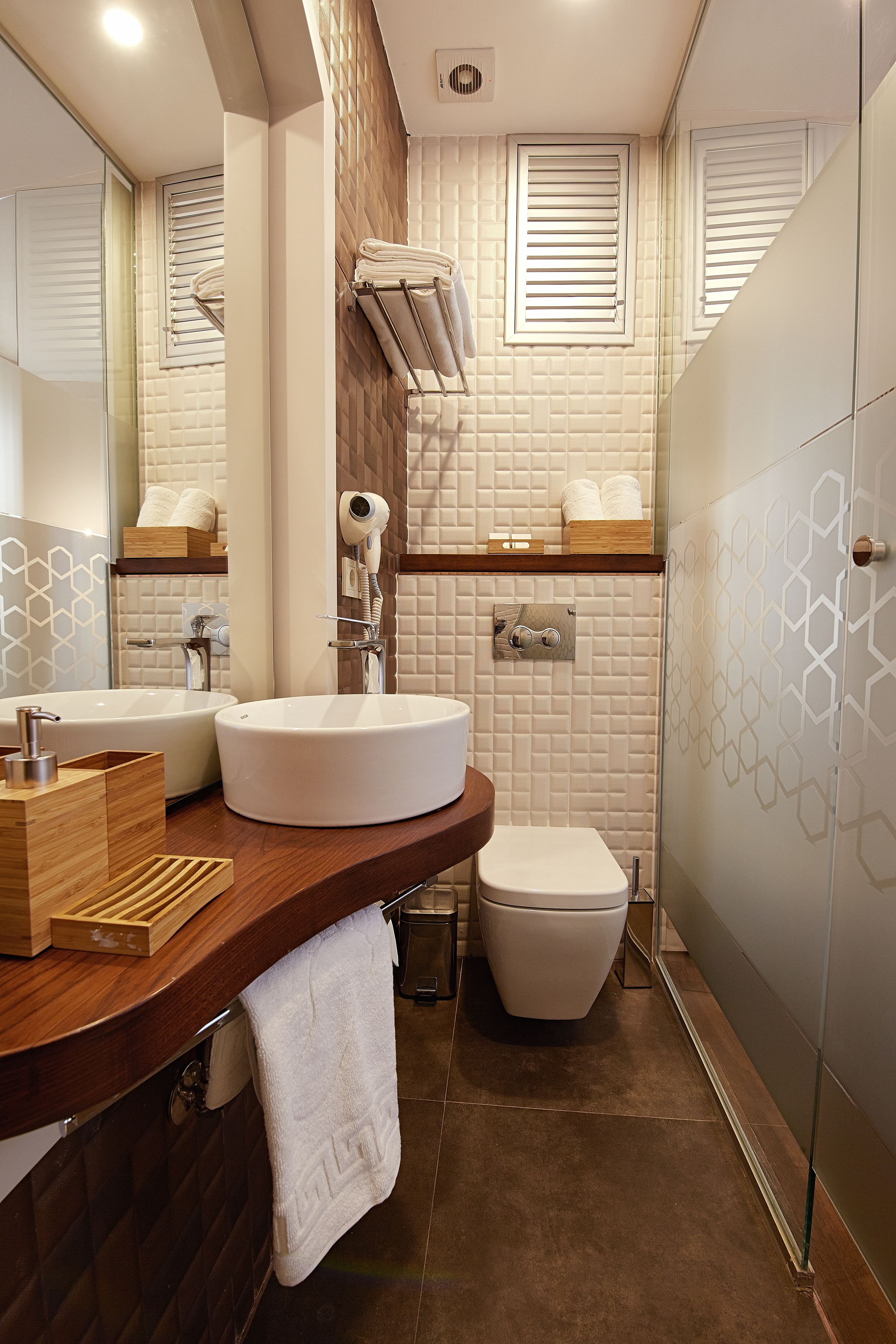 comfort room | bathroom | shower, free toiletries, hair dryer, slippers