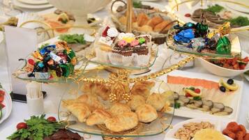 Ilmainen päivittäinen buffetaamiainen