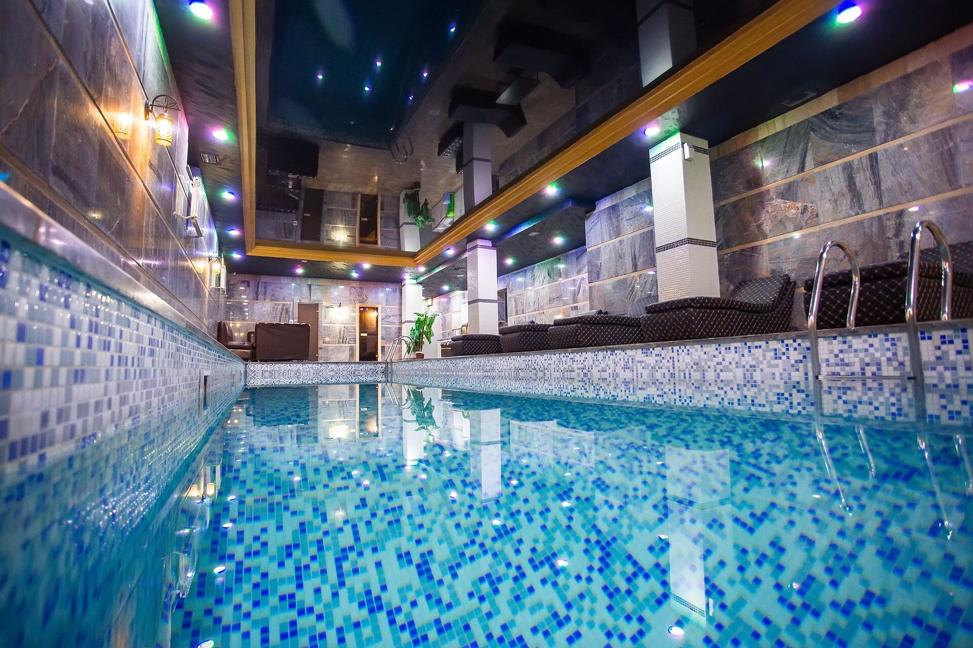4 Star Hotels