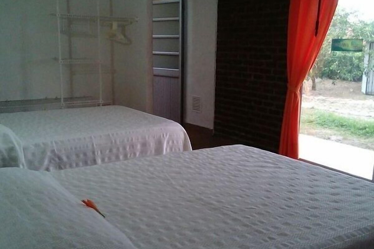 Quarto quádruplo standard | Camas extras/dobráveis