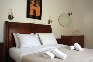 Superior-Suite | Bügeleisen/Bügelbrett, kostenloses WLAN, Bettwäsche