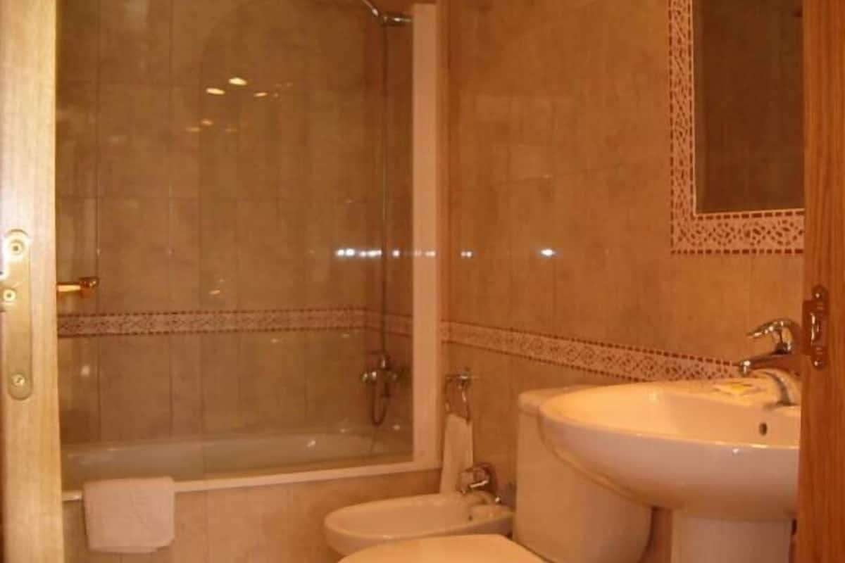 free toiletries, hair dryer, bidet