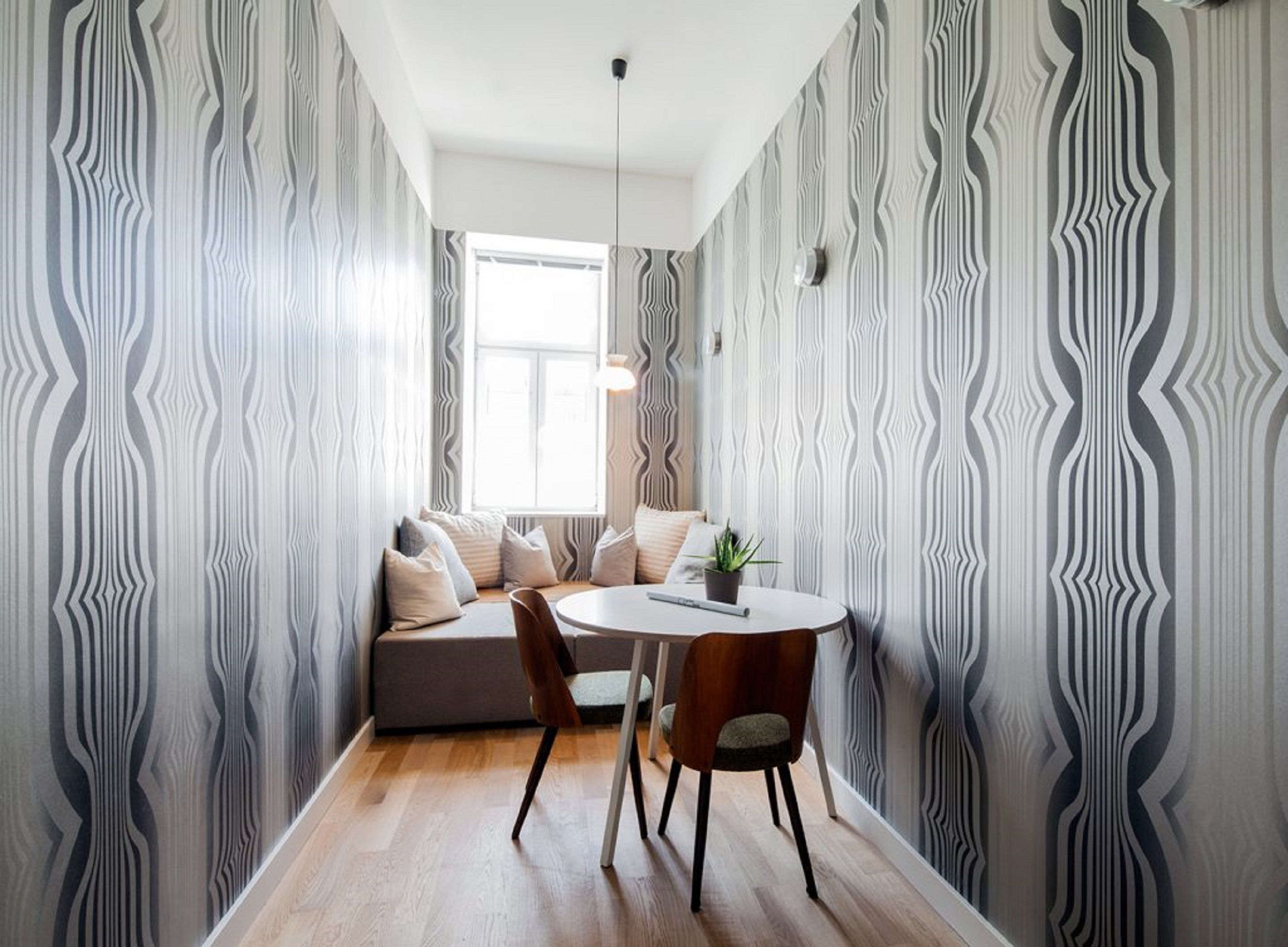 street suite - reschgasse 4 | living area | flat-screen tv