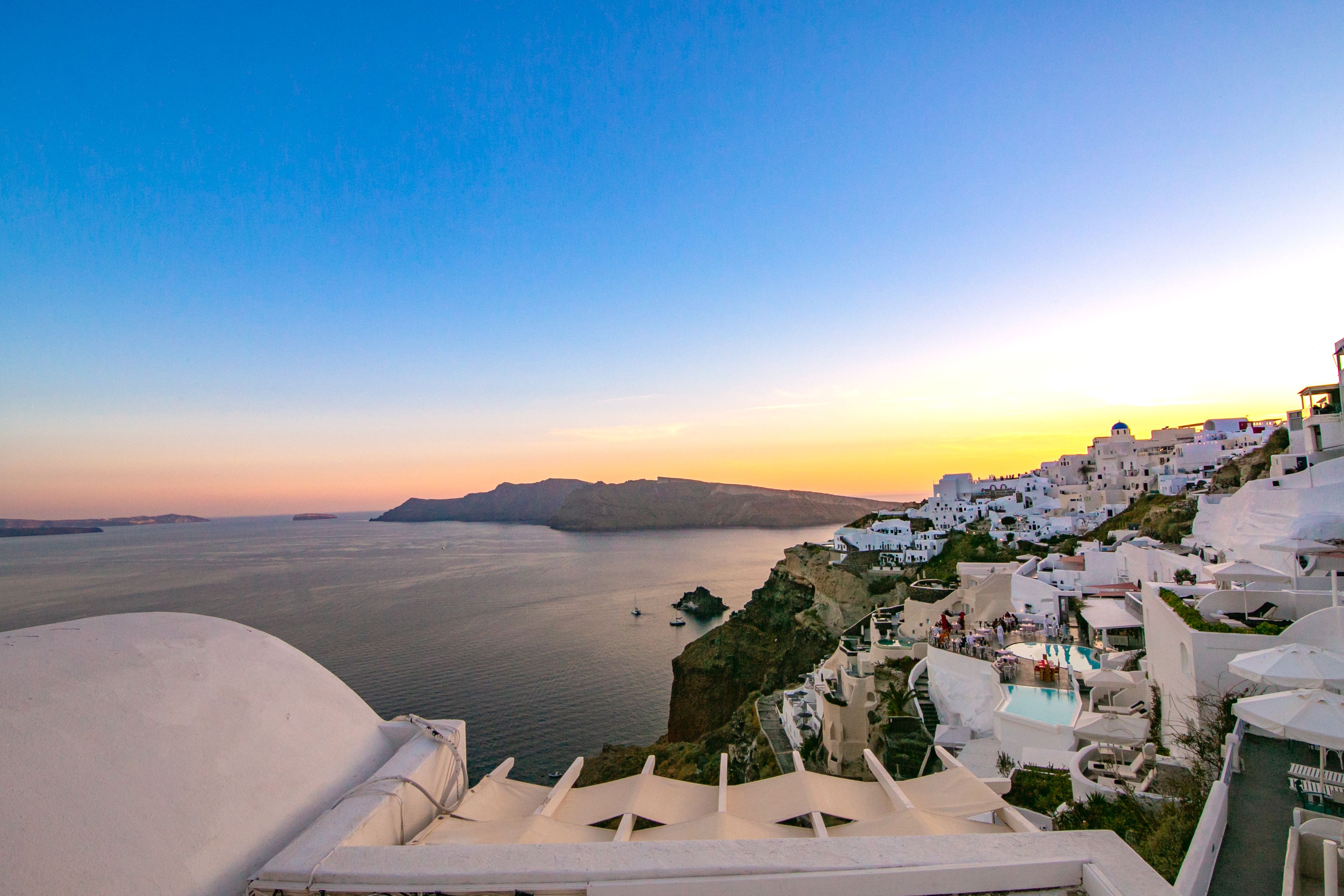 superior suite, 1 bedroom, hot tub, sea view (white dome) | 2 bedrooms, in-room safe, soundproofing, iron/ironing board