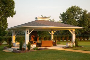 Exterior - The Oakwood Inn Okoboji - Adults Only (Okoboji)