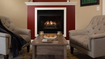 Rom – standard, 1 kingsize-seng, ikke-røyk, massasjebadekar | Sengetøy i egyptisk bomull og sengetøy av topp kvalitet