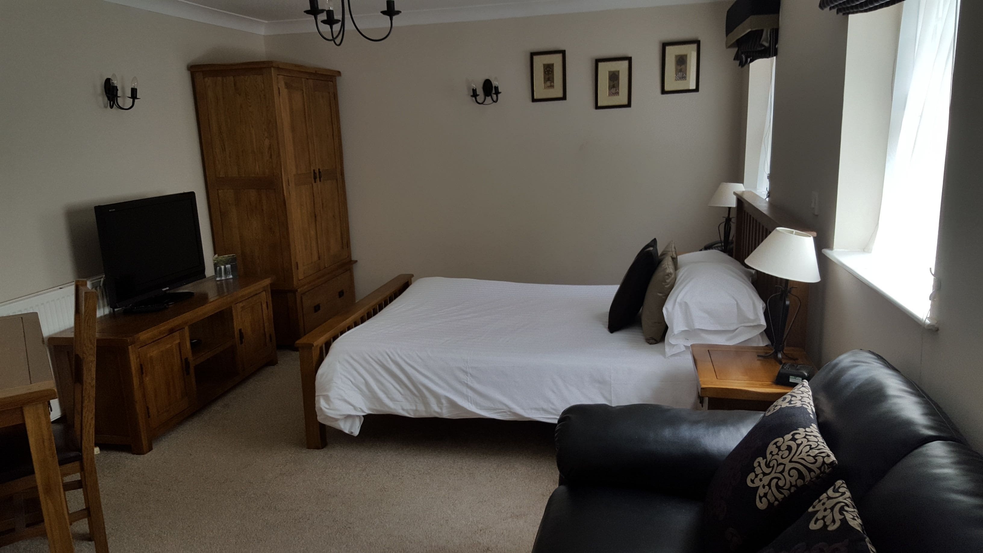 superior double room, 1 queen bed | desk, iron/ironing board, free cots/infant beds, rollaway beds