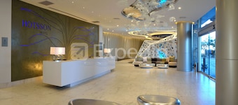 HS HOTSSON Hotel Silao