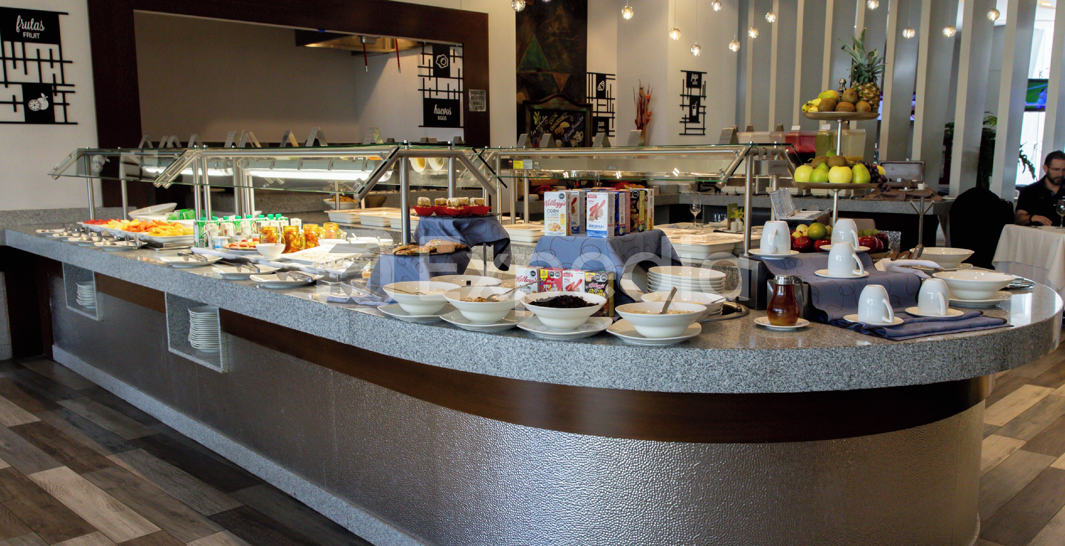 Daily buffet breakfast for a fee