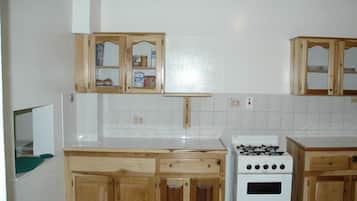 Full-sized fridge, coffee/tea maker