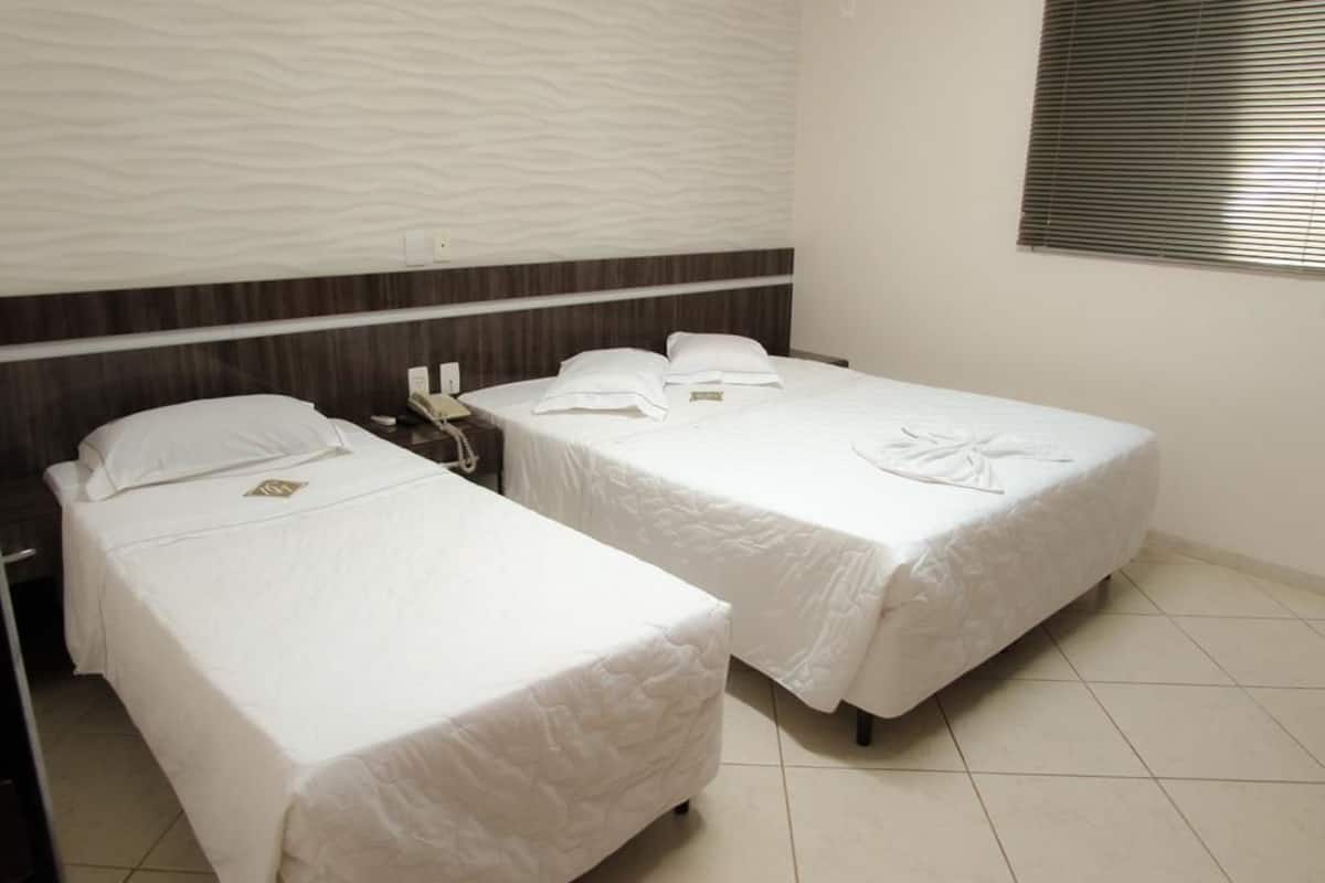 1 bedroom, minibar, desk, iron/ironing board