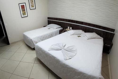 Executive Room | Minibar, desk, iron/ironing board, free WiFi