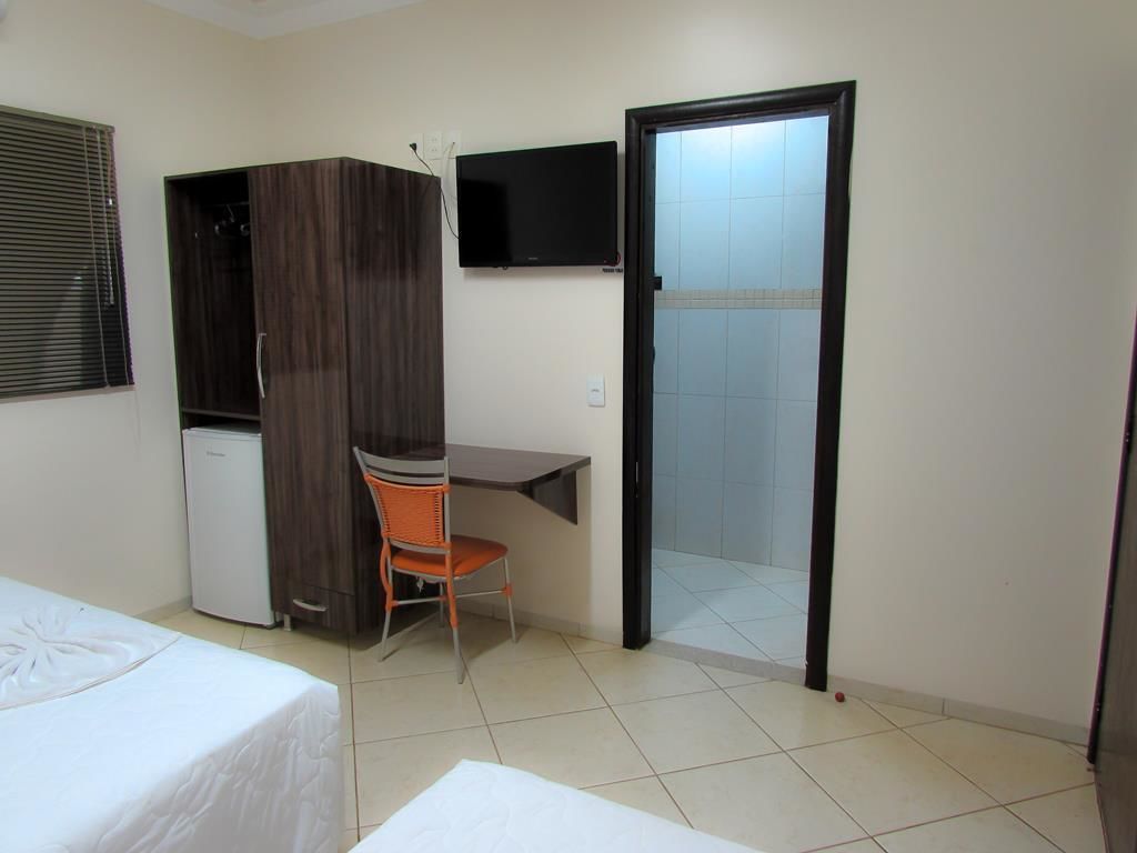 1 bedroom, minibar, desk, iron/ironing board