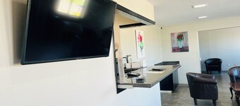 Rosewood Inn By OYO Union City I-69