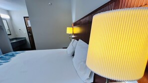 Chambre, 1 très grand lit, non-fumeur