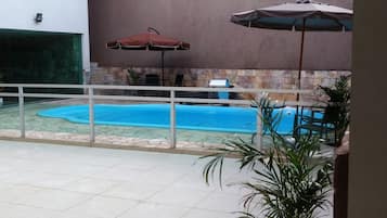 Outdoor pool, pool loungers