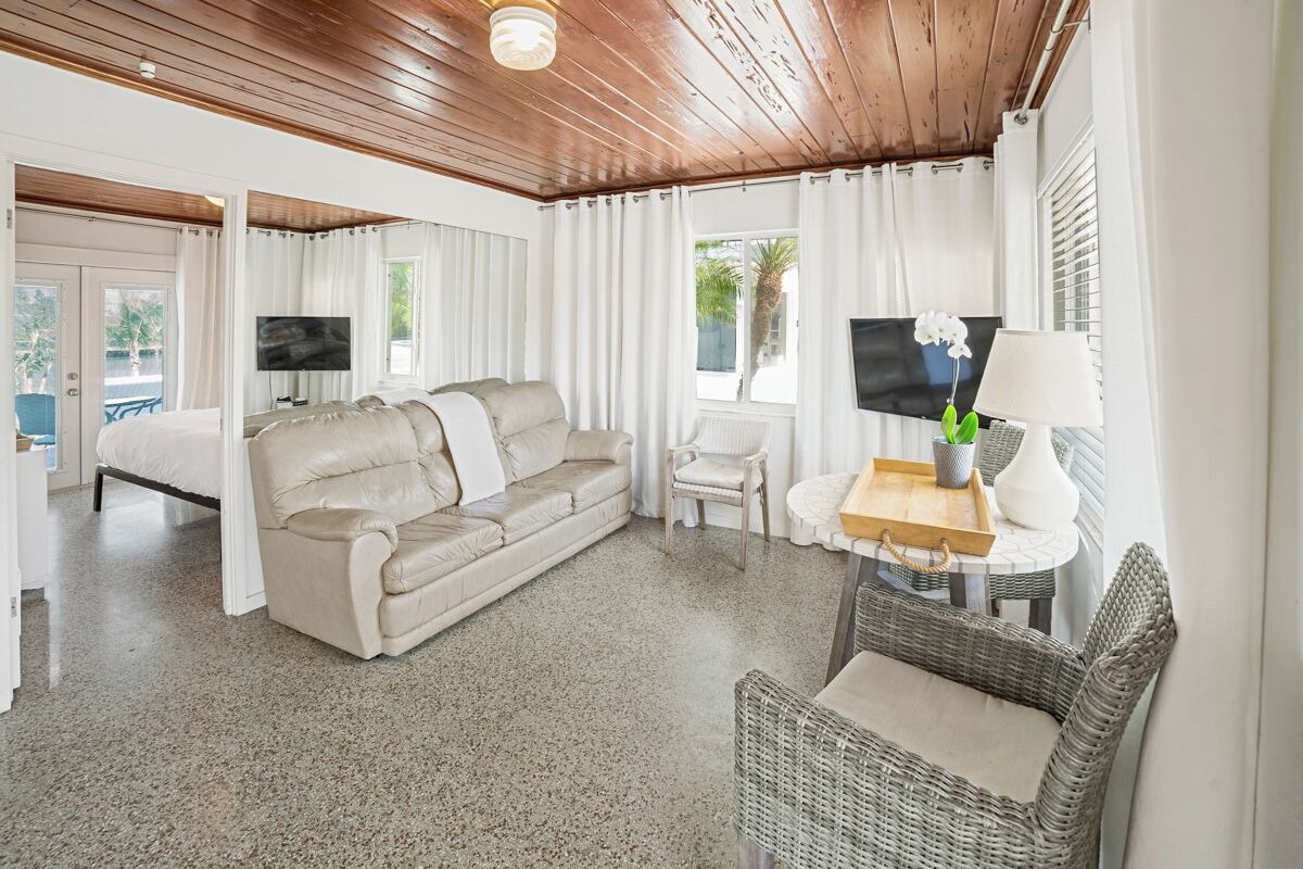 Bungalow | Oppholdsområde | Flatskjerm-TV