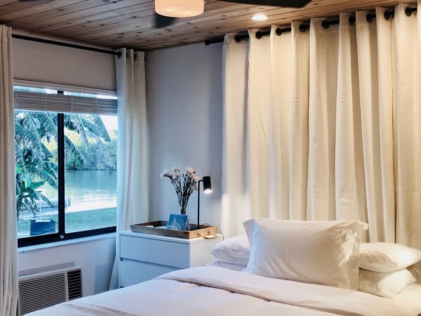 Modern Bayside Studio | View from room