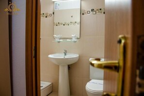 Bathroom - Mures Saturn (Saturn)