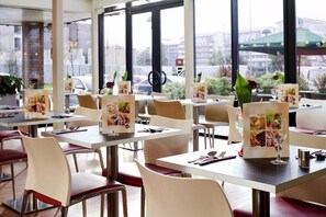 Dining - Formule 1 Liverpool City Centre (Liverpool)