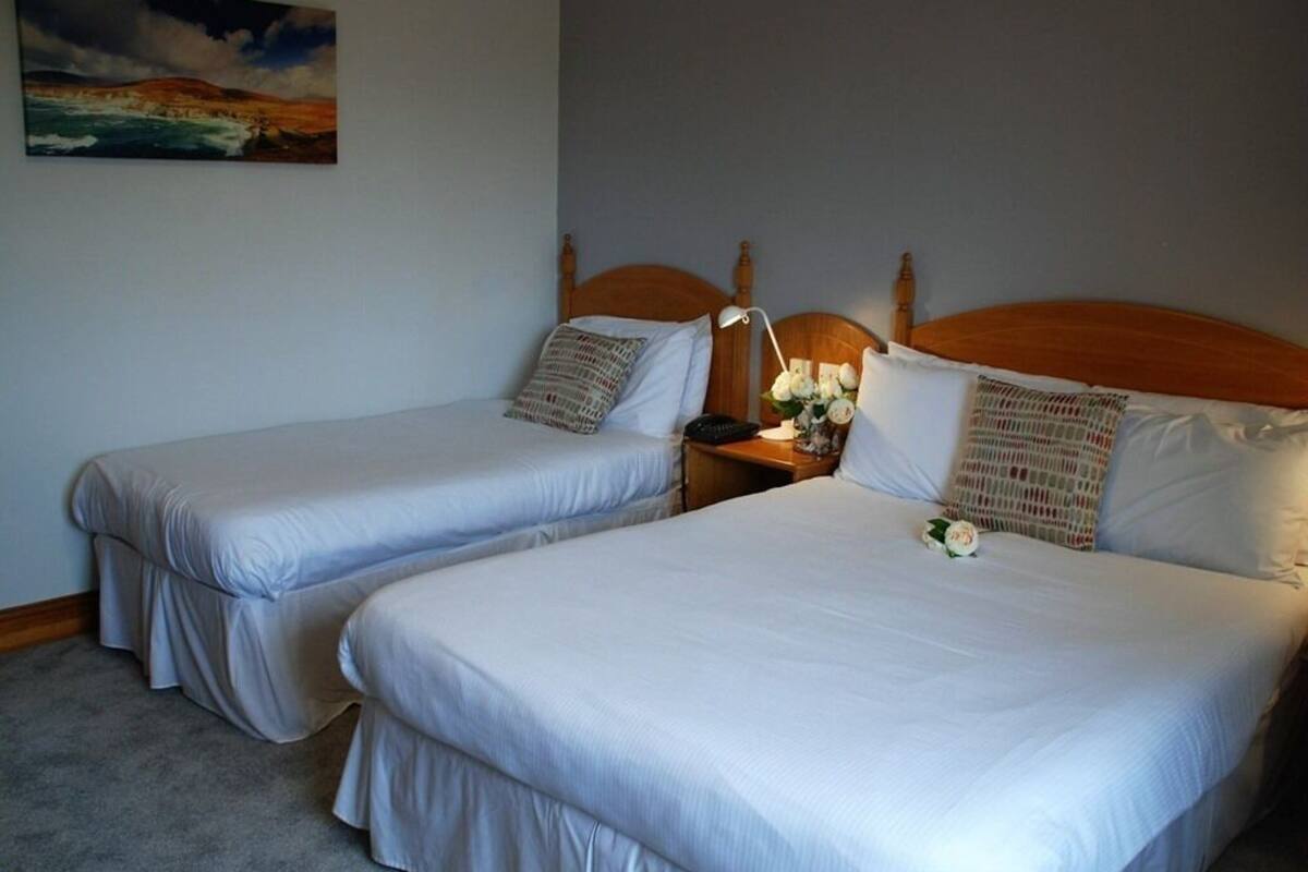 Suite Classique, salle de bains attenante (Room 18)