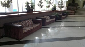 Lobby - Paseo Huérfanos El Sol (Santiago)