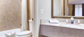 Days Inn & Suites by Wyndham Brewton