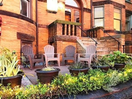 Terrace/patio