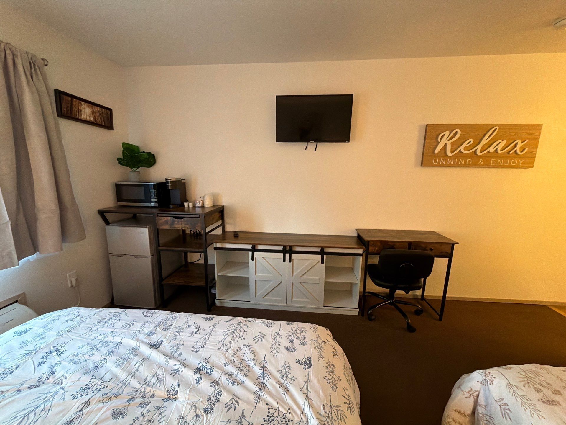 Classic Room | Memory foam beds, desk, laptop workspace, blackout drapes