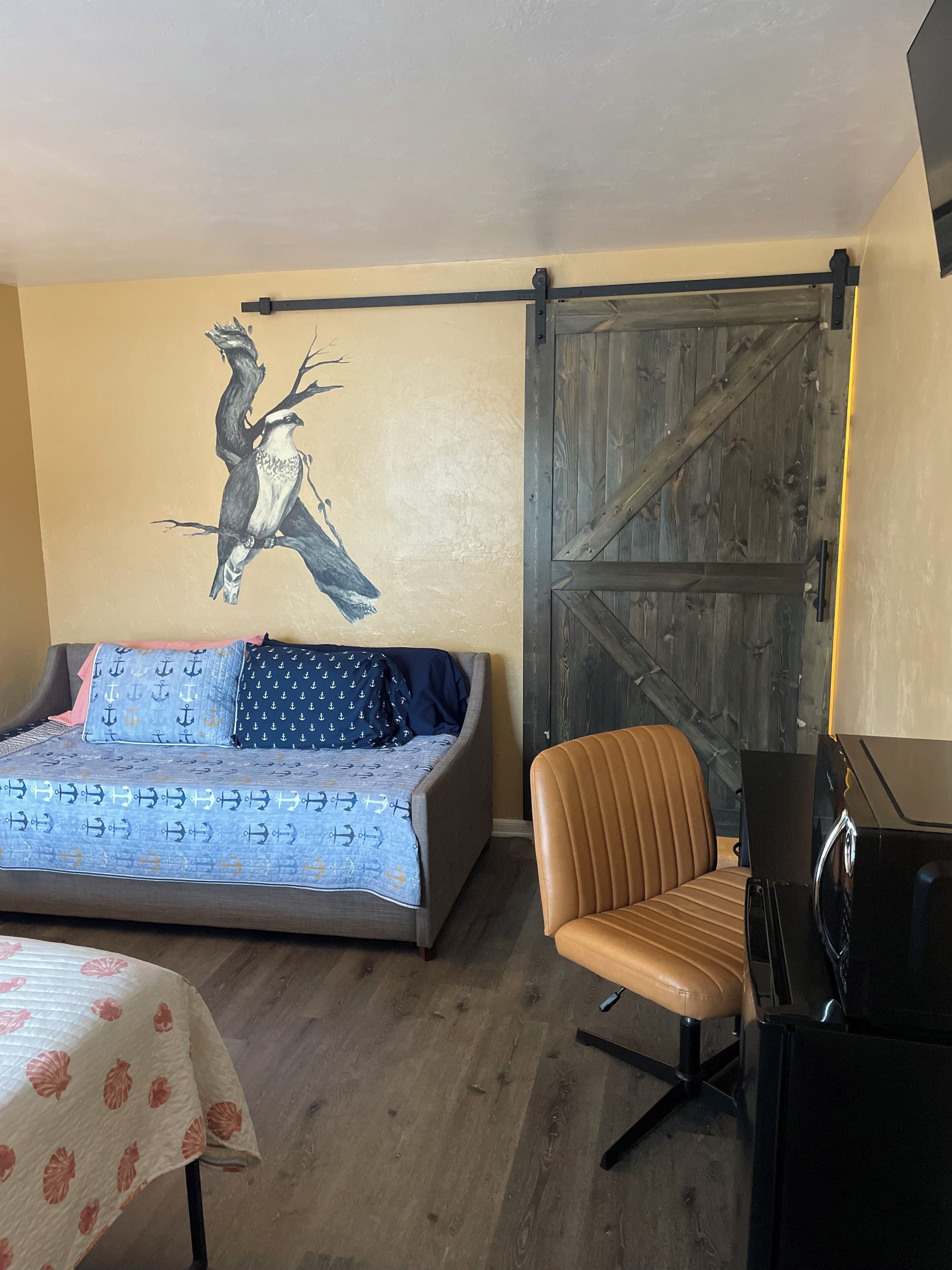 Deluxe kamer, koelkast & magnetron, op benedenverdieping | Bedden met traagschuimmatrassen, gratis wifi, beddengoed