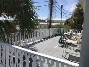 Sun deck