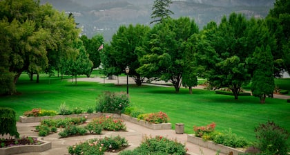Hotel Zed Kelowna