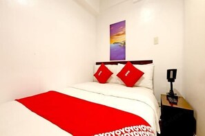 Room - Vaccinated Staff- 858 City Stay Inns Bgc Nuevo (Makati)