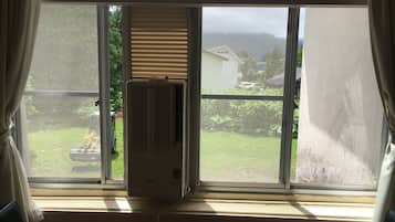 Dormitorio compartido, solo para mujeres, para no fumadores, baño compartido (Bunk Bed) | 1 habitación, caja de seguridad en la habitación y wifi gratis